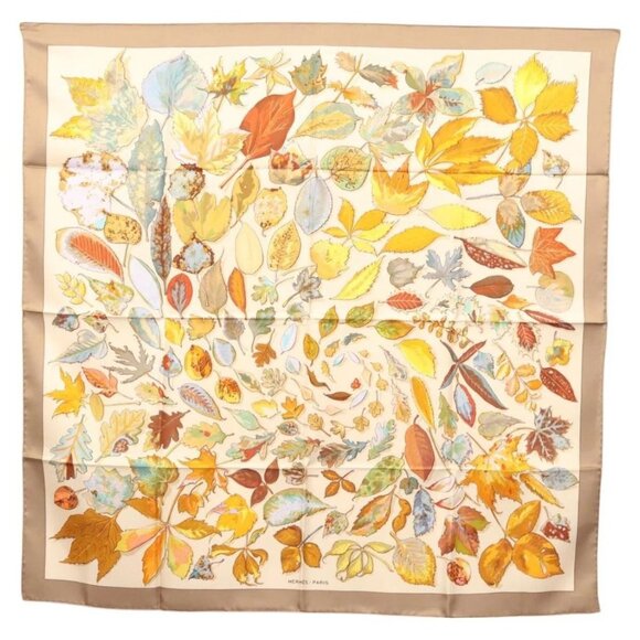 HERMES Carre 90 Scarf Silk Beige Auth 121282 - Picture 2 of 14